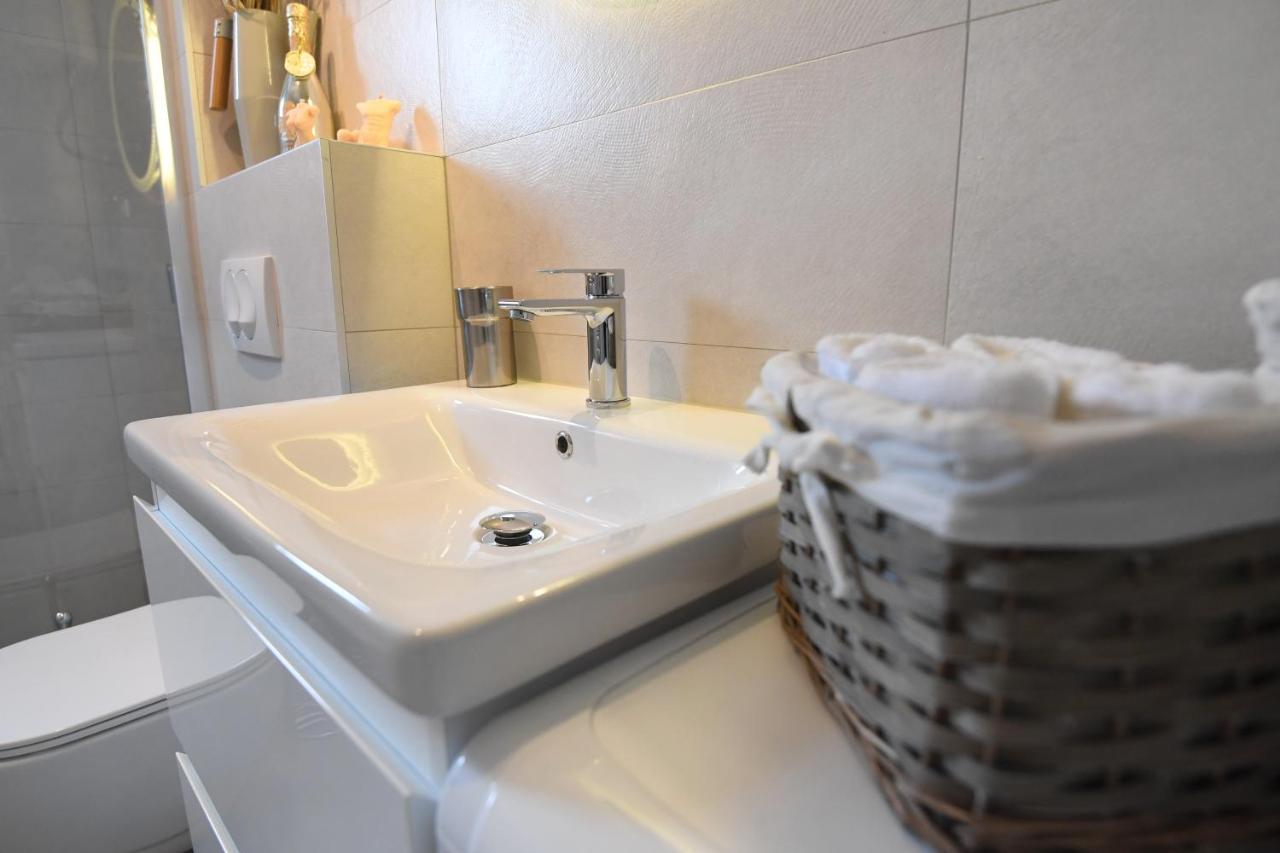 Villa Kala House - Brand New!! à Zadar Extérieur photo